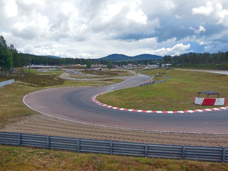 DSCN1060.JPG