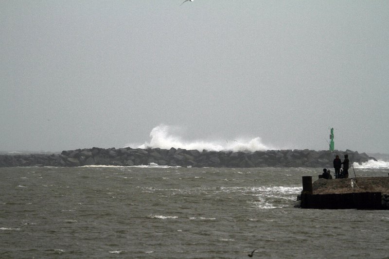 IMG_2020.JPG - Vesterhavet i oprør ved Hvide sande